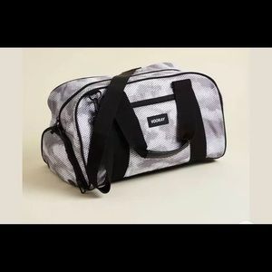 Vooray compact 16 burner gym bag